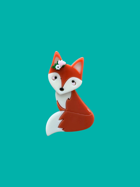 Fabulous Foxy Brooch